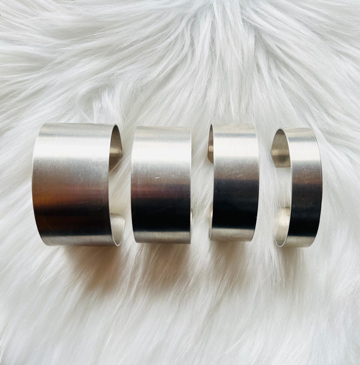 EasyCuffs
